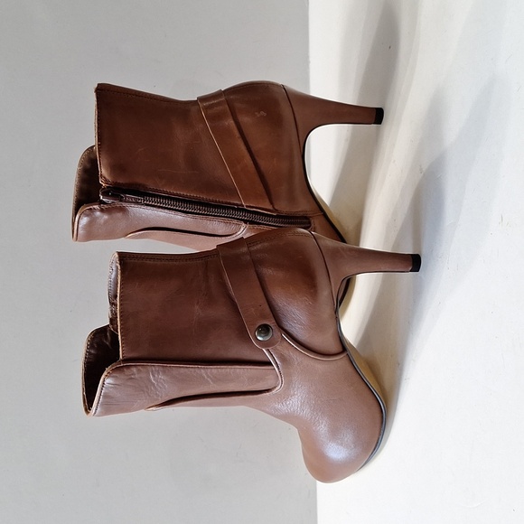 Minelli Brown Leather Made in Brazil Preppy Pointed Toe Heeled Boots Size 37=7US - Picture 8 of 12